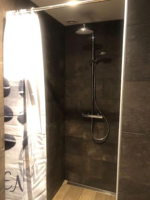 Appartement Mini Avec Terrasse Aurillac